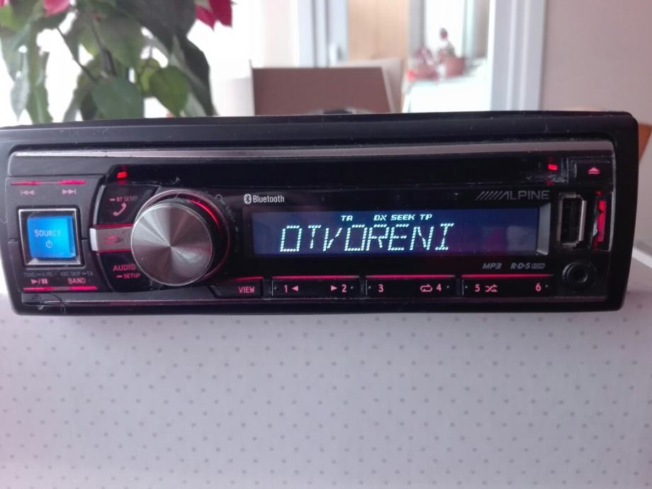 AUTORADIO ALPINE CDE-133BT