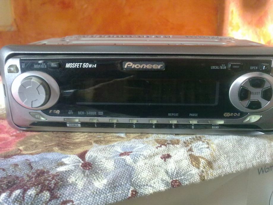 PIONEER MOSFET 50Wx4 RADIO HEAD UNIT DEH-3400R