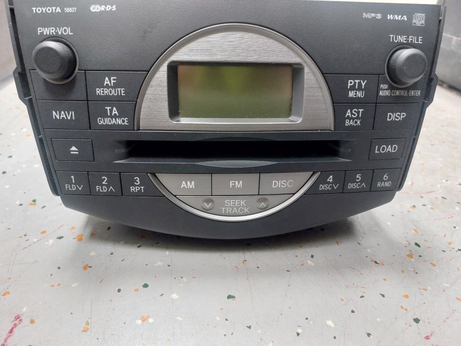 Autoradio za toyotu rav 4