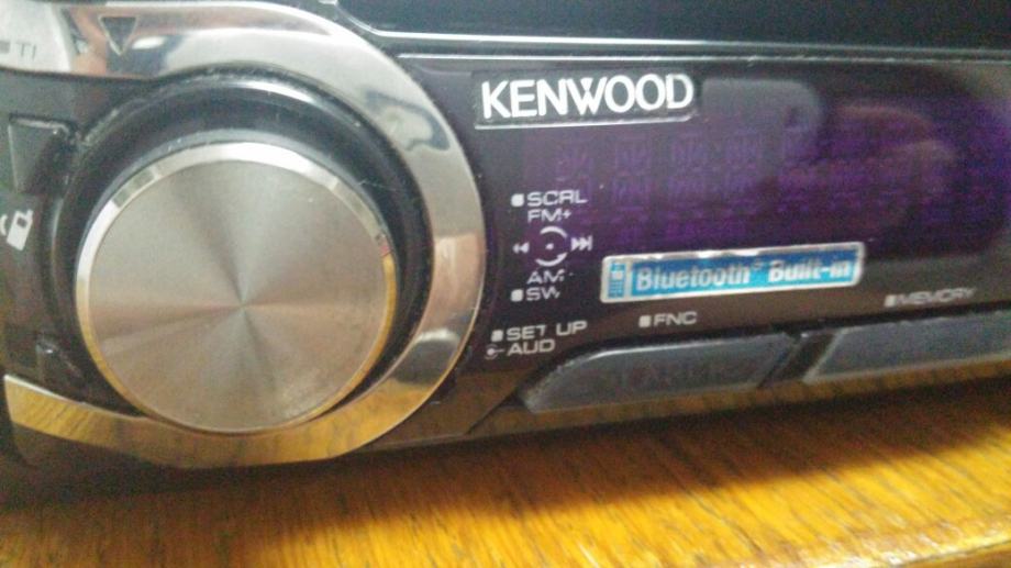 Не светится дисплей kenwood kdc w534u