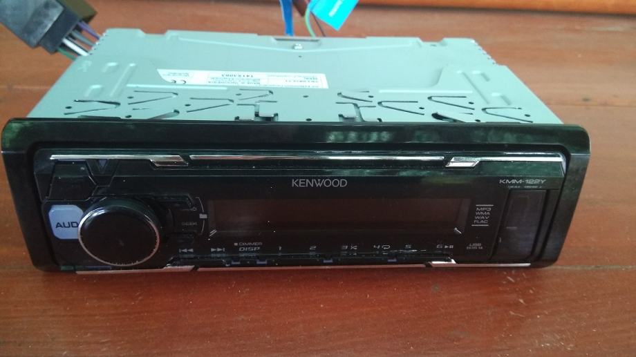 Kenwood kmm 122y как подключить айфон