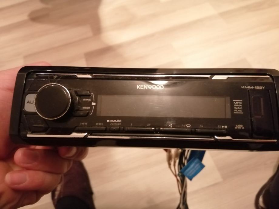 Kenwood kmm 122y как подключить айфон