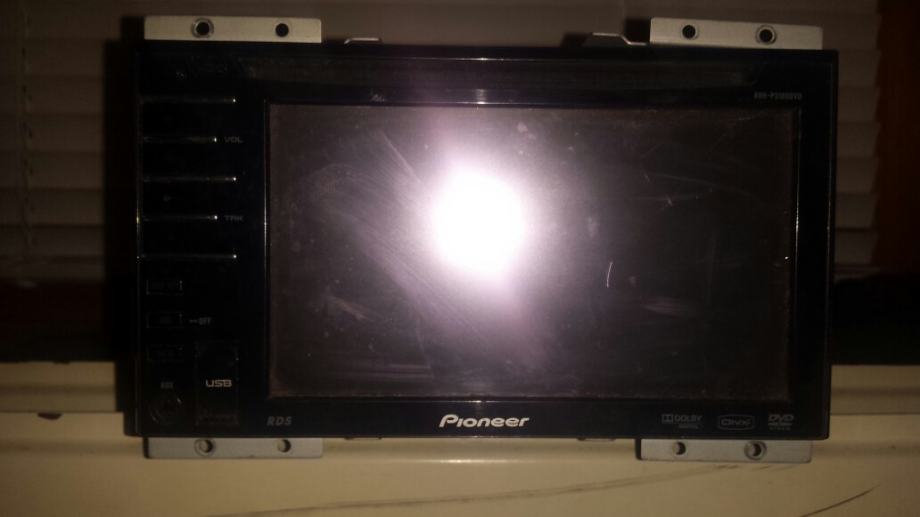 Pioneer avh p3100dvd не видит флешку