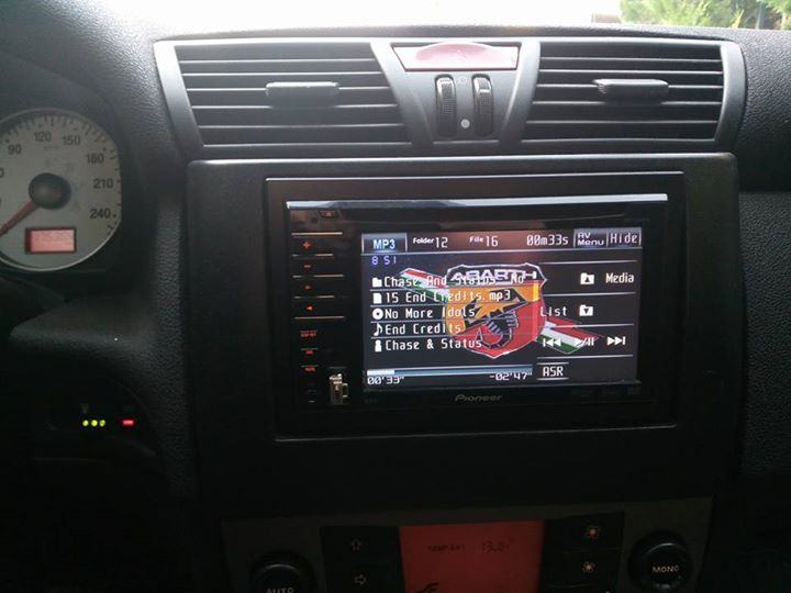 Pioneer avh p3100dvd не видит флешку