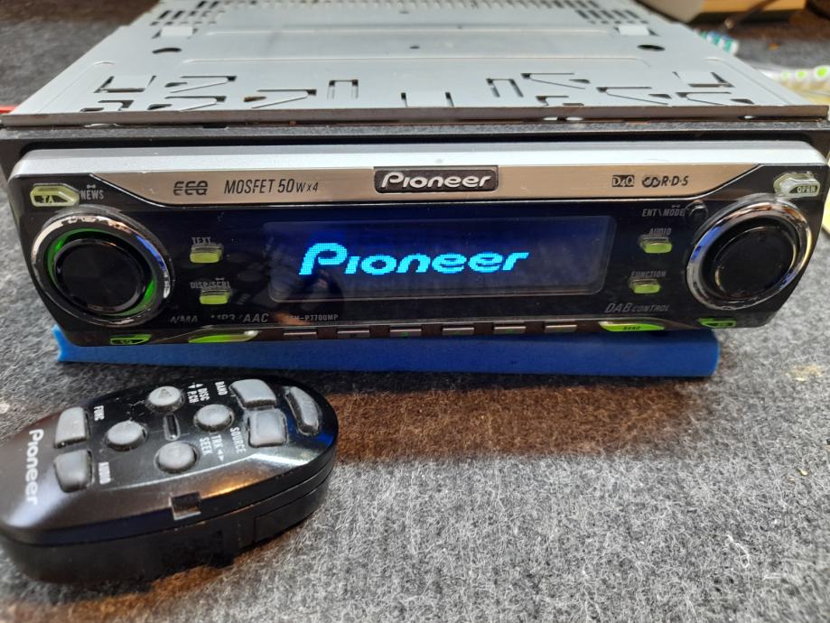 Pioneer deh p7700mp + daljinski