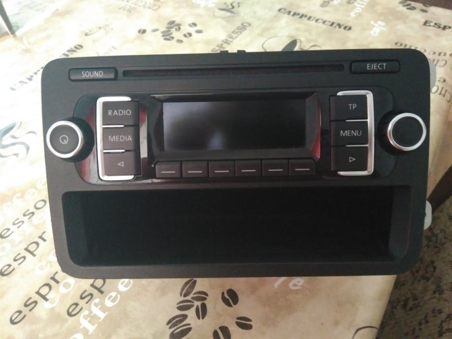 RCD 210 MP3 Original radio s VW