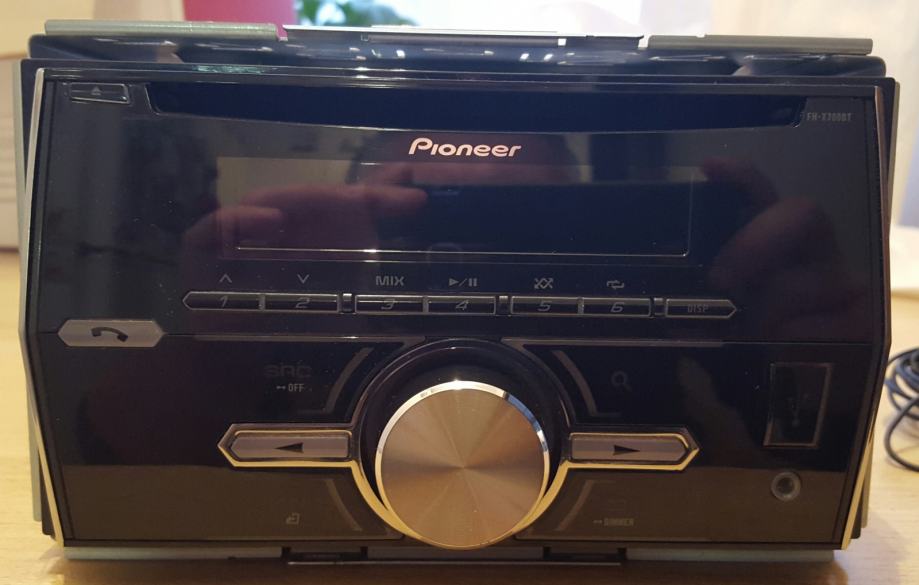 Pioneer x700bt процессорная или нет