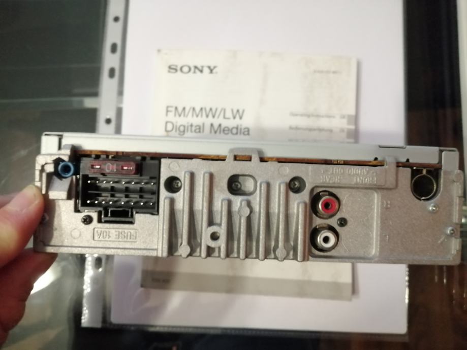 Sony dsx a30e не читает флешку