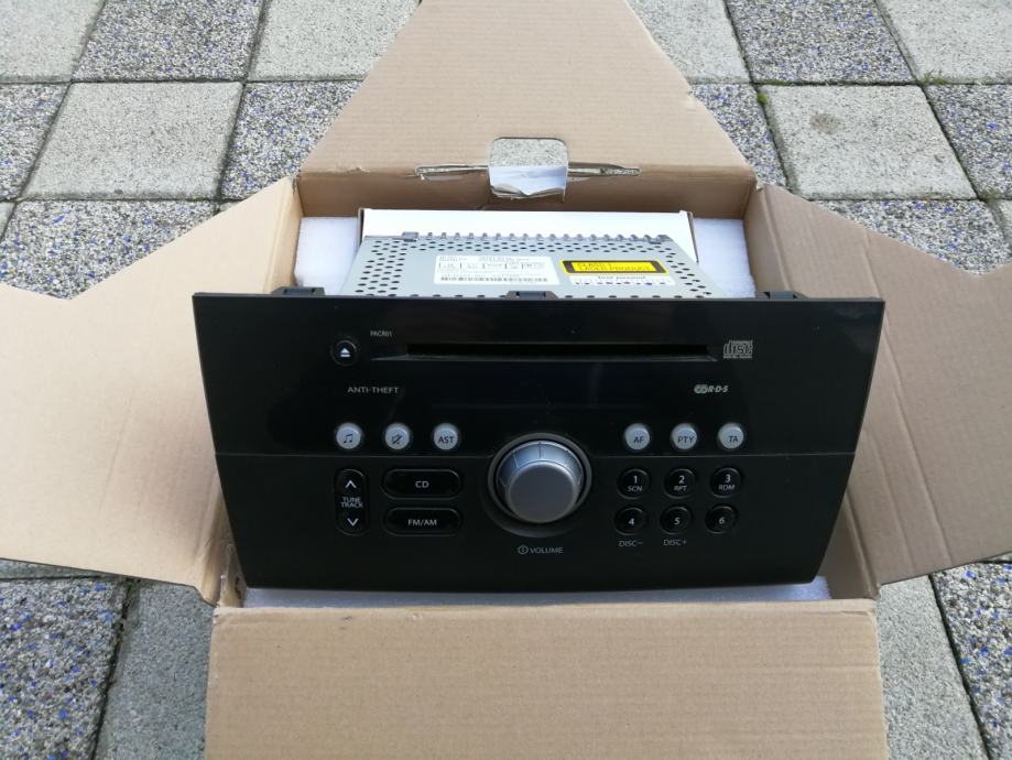 SUZUKI SWIFT ORIGINAL RADIO