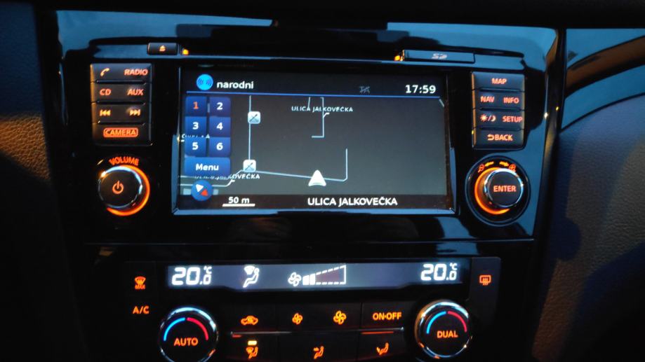 Nissan connect 3 carplay