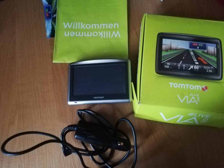 TomTom Via Live 120