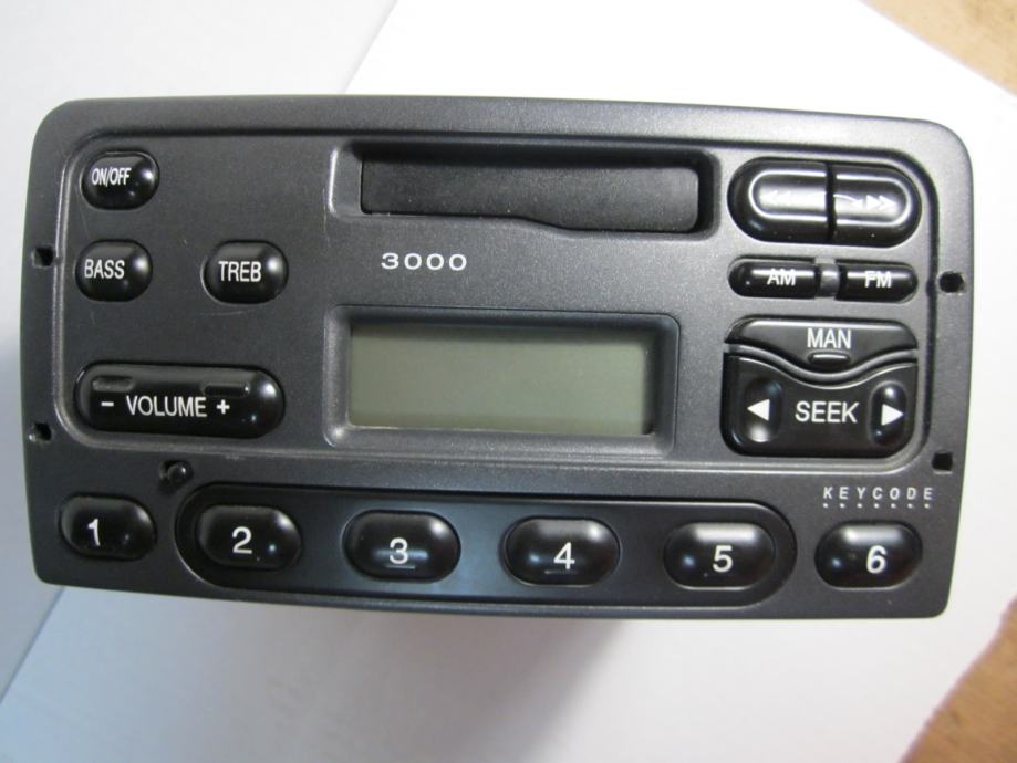 FORD 3000 RADIO KAZETOFON (OSIJEK)