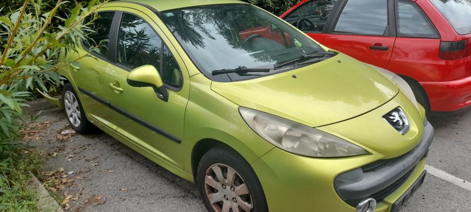 PEUGEOT 207 2008. god 5 VRATA KOMPLET STAKLA