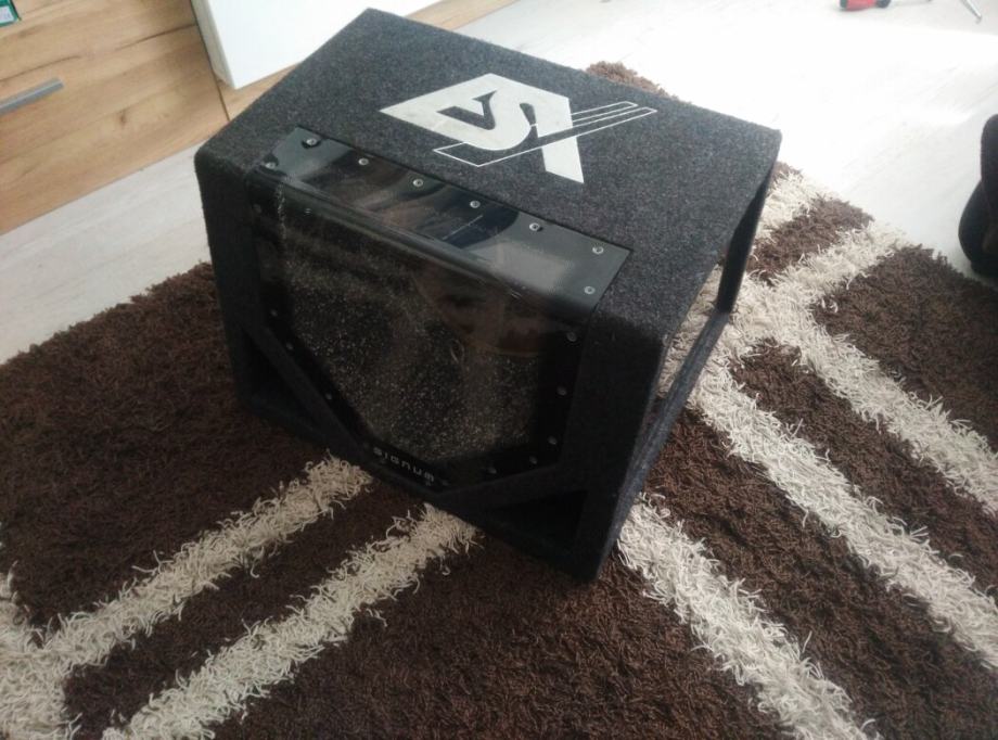 Kutija ESX za subwoofer