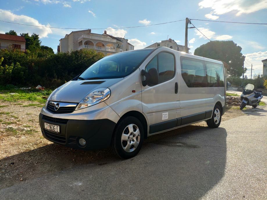 Opel vivaro 2014