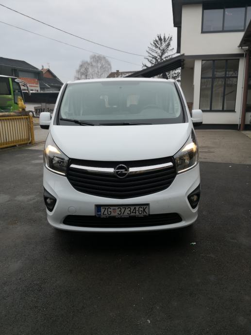 Opel vivaro 2017