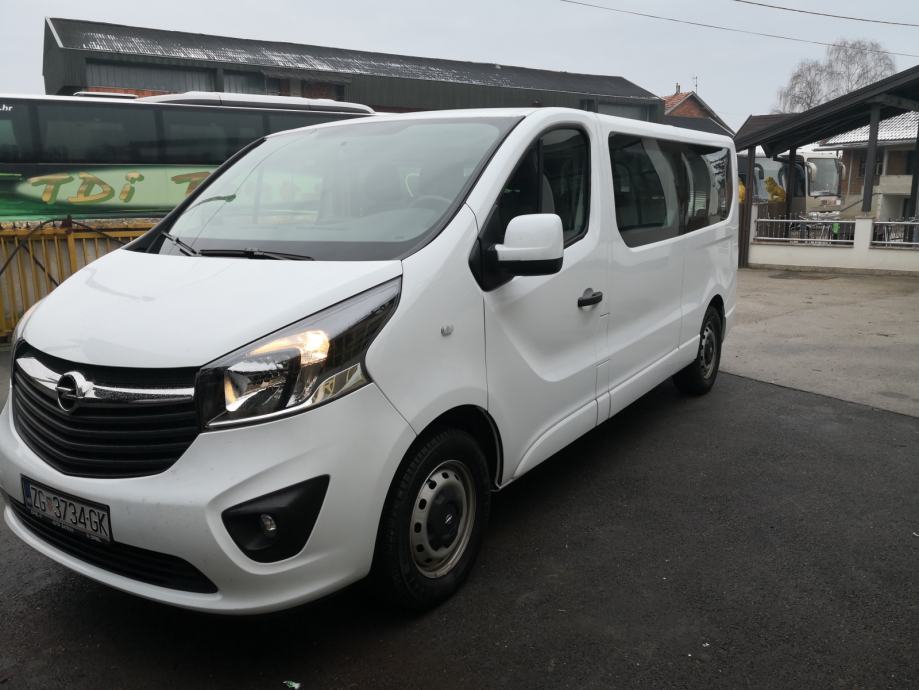 Opel vivaro 2017