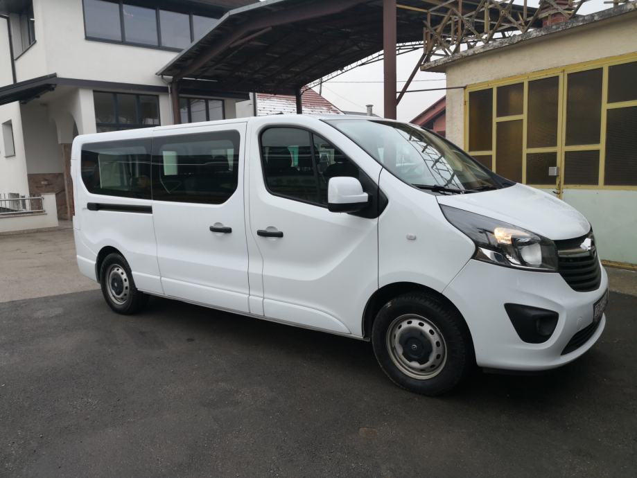 Opel vivaro 2017