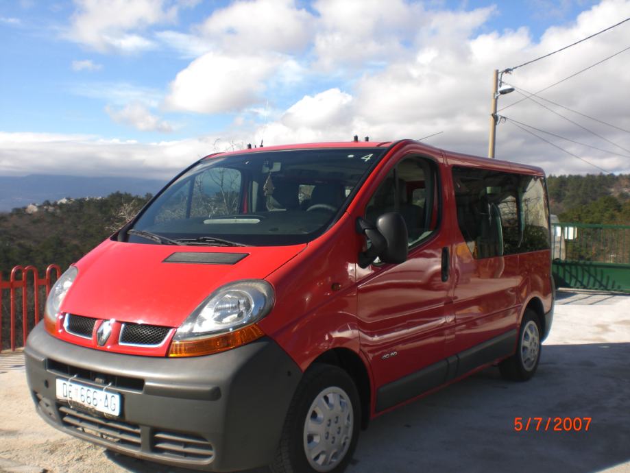 Renault trafic 2003