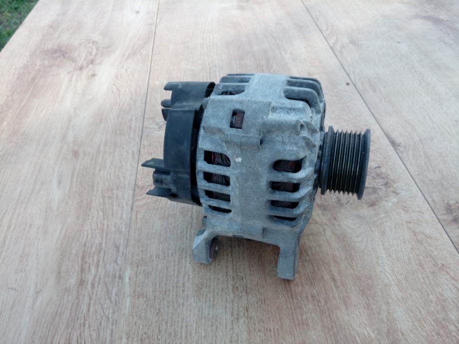 Alternator Clio 3  1.2 16v