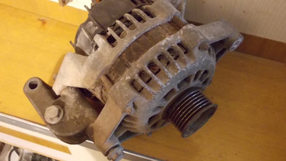 Alternator  za  Opel  Astra