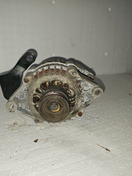 Alternator Opel Astra G