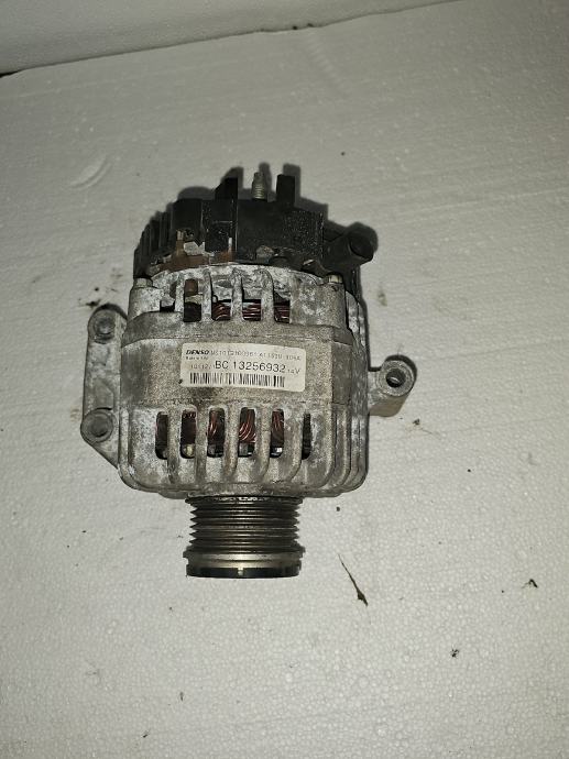 Alternator Opel Corsa D