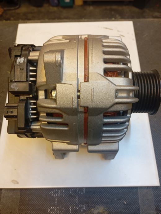 ALTERNATOR RENAULT