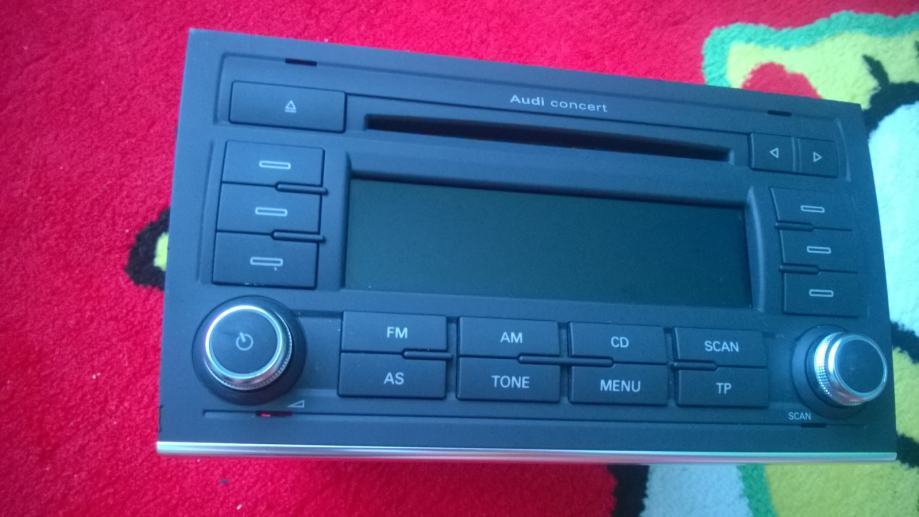 Audi Concert Radio A4 B7