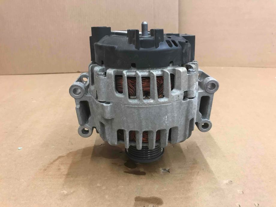 AUDI Q3 8U *** ORIGINALNI ALTERNATOR 06J 903 023 N ***