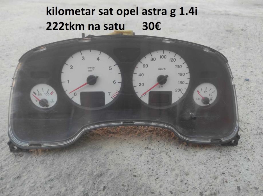 bijeli kilometar sat opel astra g 1.4i