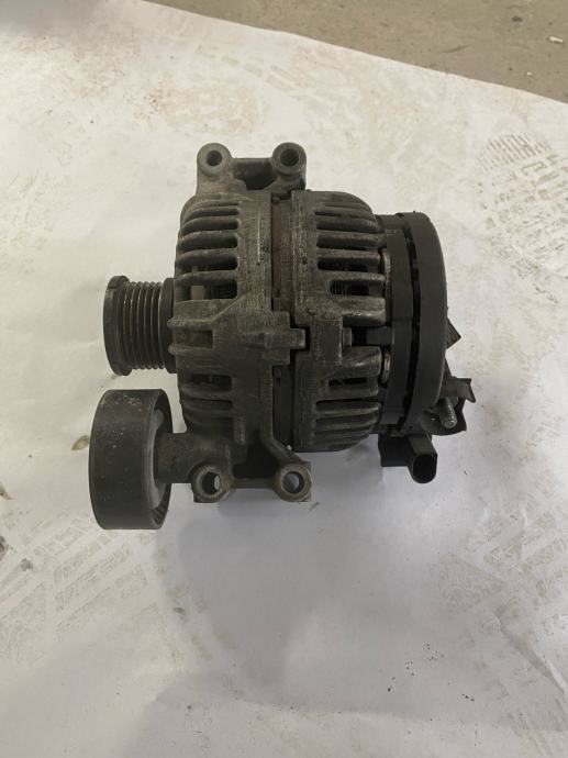 BMW E90-E87 Alternator 2.0 i