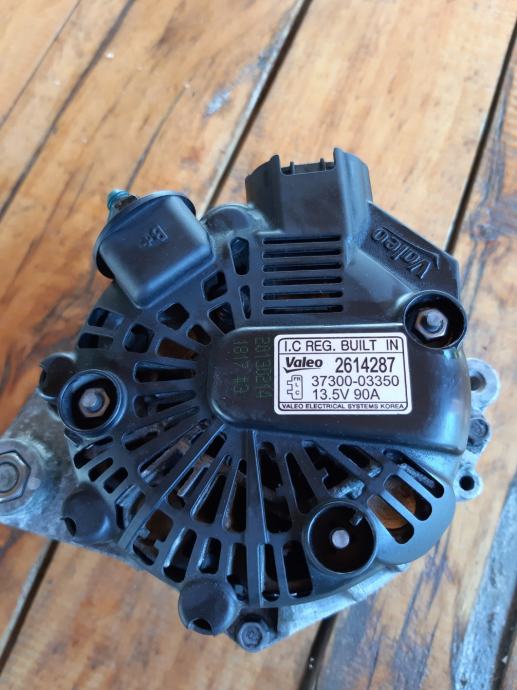 Kia rio alternator