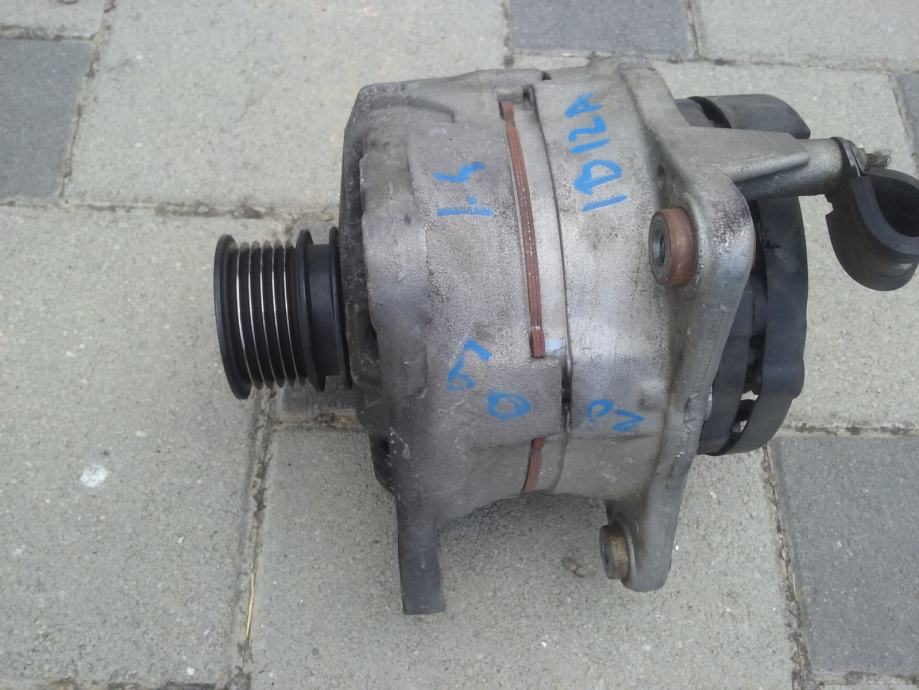 seat ibiza alternator 1,4 mpi 2009 god.