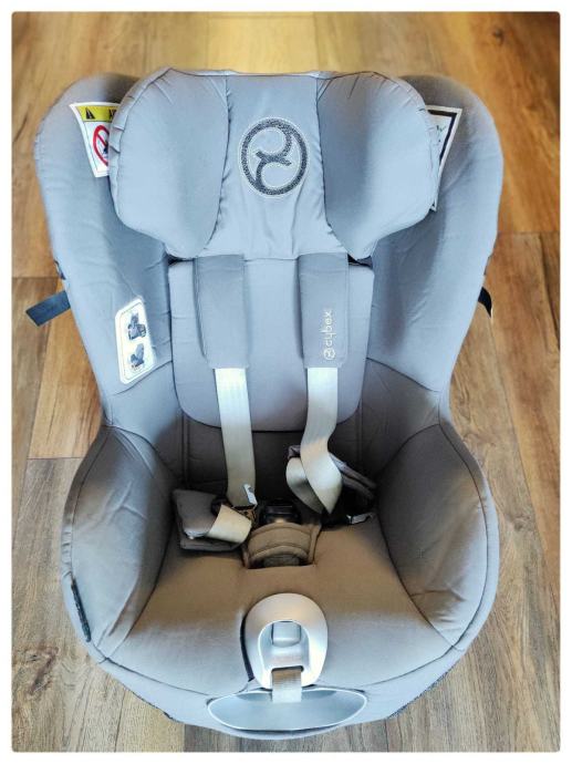 Autosjedalica Cybex Sirona Z iSize Platinum + isofix baza