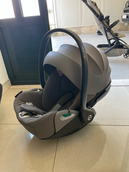 Cybex i-size  40-87 cm cloud z2 platinum soho gray mj