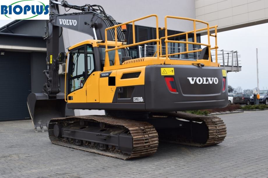 Volvo ec 220 dl