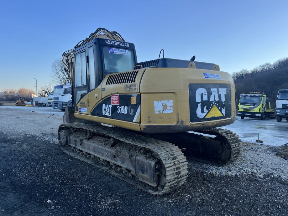 CAT 319 DLN