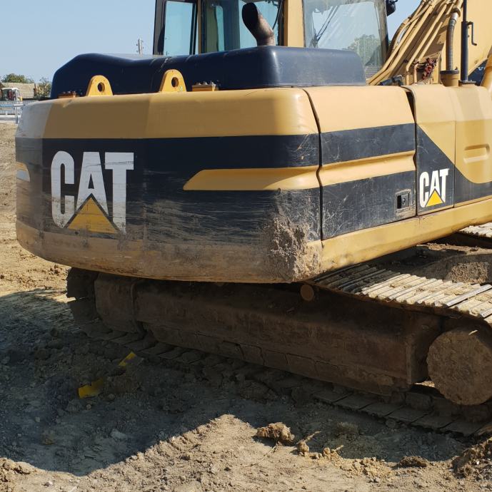 Cat 320