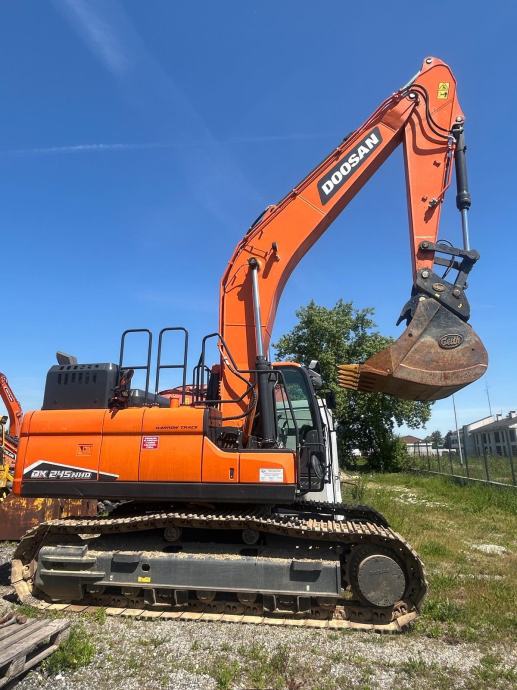 DOOSAN DX245NHD-7 - rabljeni bager gusjeničar 25t, 2022., 650rh