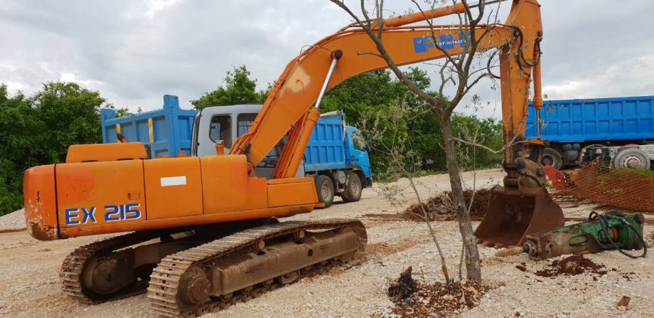 Fiat hitachi ex215