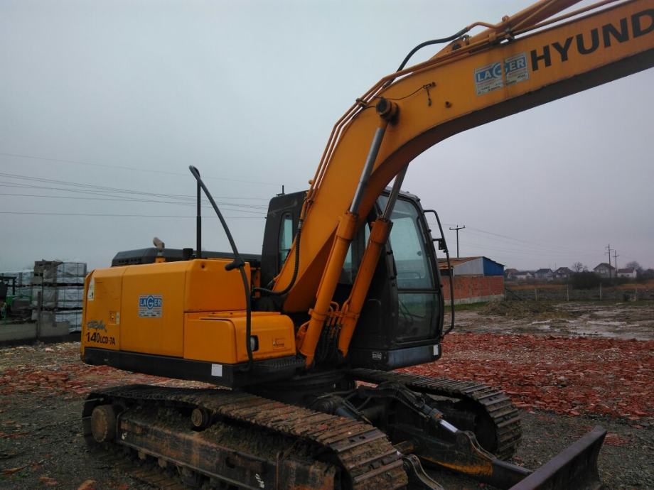 Hyundai r 140