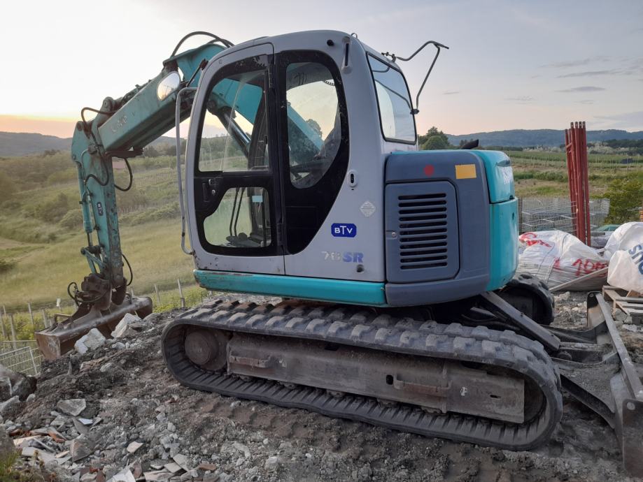 KOBELCO  7.7 tona****mini bager****