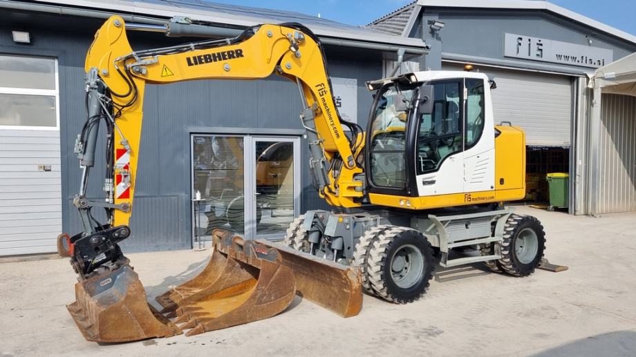 Bager Liebherr A 912 COMPACT - POWERTILT - 3X KORPA - KAMERA