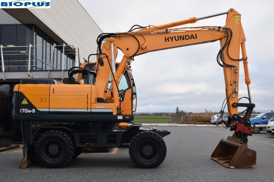 Hyundai r 170