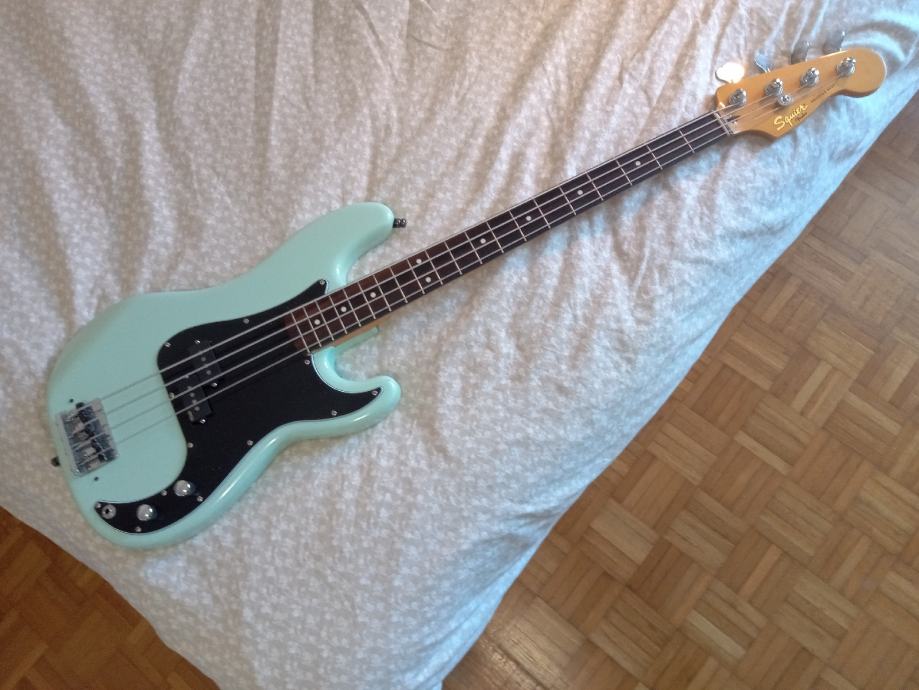 Squier CV precision bass