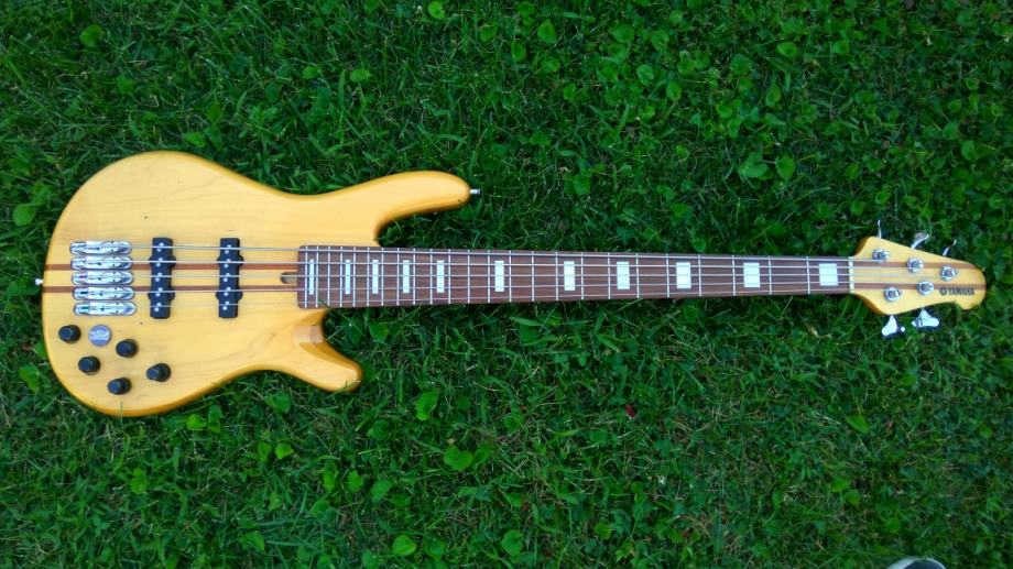 Yamaha BB2005, Bartolini B-axis, John East U-Retro Deluxe