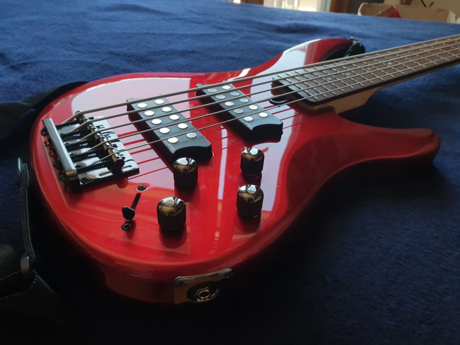 Yamaha TRBX305 5 žičana bass gitara