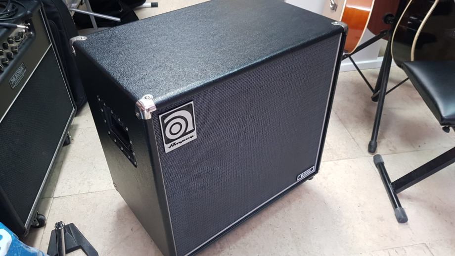 Ampeg B115E