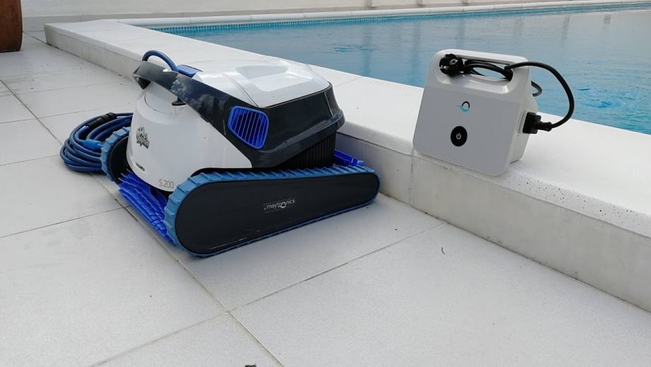 Maytronics Dolphin S200 Robot Za Bazen